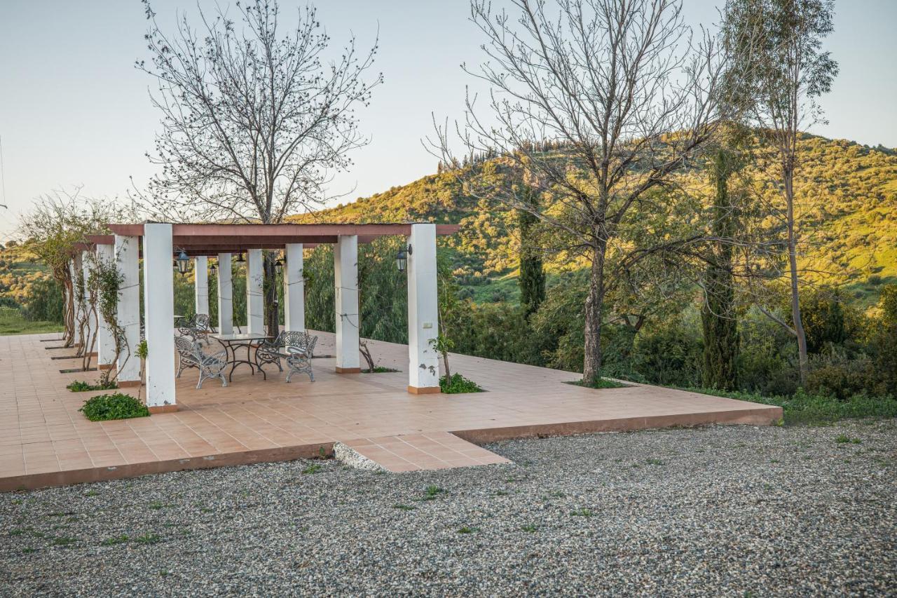 Rosas Cantares: Casa Maurus. Pizarra Exterior foto